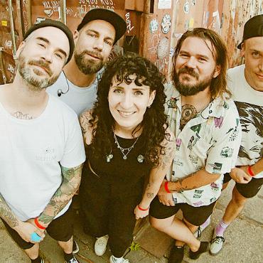Mad Muni Festival: Der Sommer beginnt mit Sound, Stimmung und Tradition - Die deutsche Punkrockband «Melonball» tritt am Samstag am Mad Muni Festival auf.    FOTO: «MELONBALL»