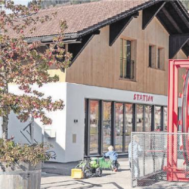 Simone Leiss hat die operative Leitung - Die Station kämpft trotz vielen Highlights im ersten Geschäftsjahr um die Akzeptanz in der Bevölkerung. FOTO: ZVG