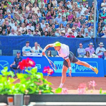Lasst die Korken knallen: Das war das Swiss Open Gstaad 2023 - Halbfinalist Hamad Medjedovic scheiterte gegen den späteren Sieger Pedro Cachin.