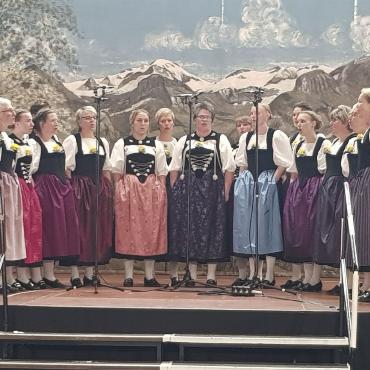 Forty:love für die Jodlerinnen, Jodler und das Quartett «Waschächt»