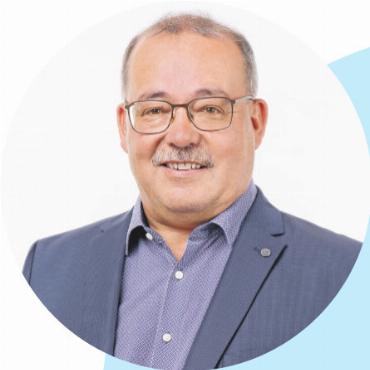 Grossratswahlen 2026: weitere Kandidierende aus der Region im Überblick - René Müller | Liste: SVP Oberland West | Jahrgang: 1968 \ Wohnort: Lenk | Beruf: Lehrer und Gemeindepräsident der Gemeinde Lenk