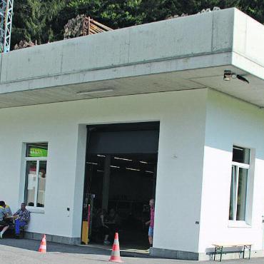 Ein Blick hinter die Kulissen der Post - Das neue Gebäude der Zustellstelle Saanen, seit September 2022 in Betrieb.