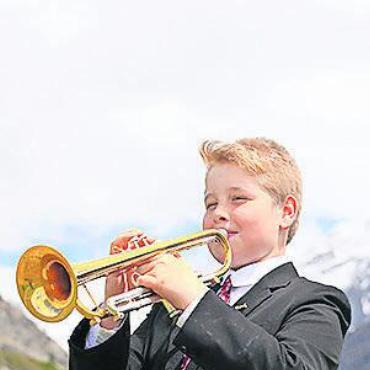 Das berühmteste Trompetenkonzert - Simon Gabriel, Trompete, Gastsolist an den Saaner Osterkonzerten 2024. FOTO: ZVG
