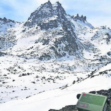 Der Ruf der Berge - Die Aufnahmen von 700’000 Schneehuhnrufen an zehn Orten in den Schweizer Alpen ermöglichen dem Forschungsteam der Vogelwarte, wertvolle Informationen über das Rufverhalten des Alpenschneehuhns zu gewinnen. FOTO: AMANDINE SERRURIER