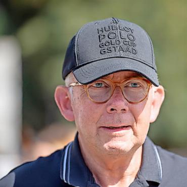 Speed und Spannung auf Weltklasseniveau - Wechselhafter Sommer: Der Präsident Pierre Genecand hofft auf gutes Wetter.