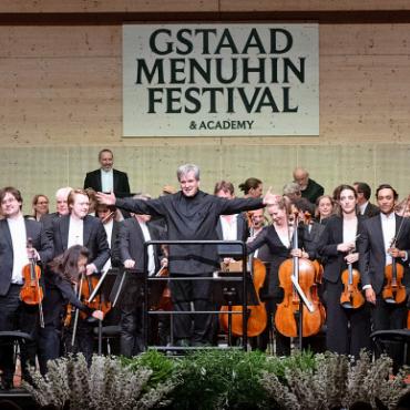 Das war ein unübertreffliches Schlussbouquet zum Festivalende - Das London Symphony Orchestra wusste unter der Leitung seines Dirigenten zu begeistern.