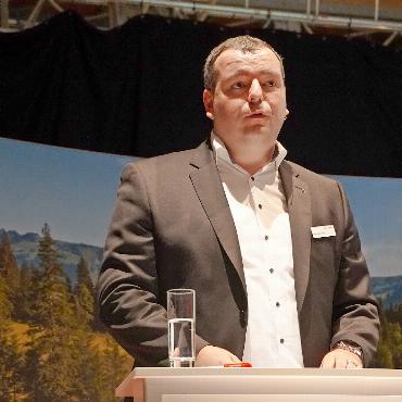 Stabilität und erfolgreiche Führungswechsel