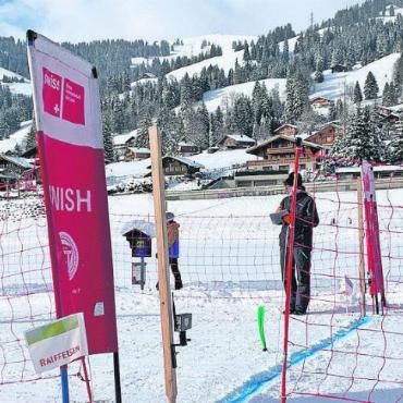 Langlauf Cross Schönried – was für ein Glück! - Nach variantenreichem Startabschnitt und den letzten Kilometern auf der offiziellen Loipe kamen die erwachsenen Athletinnen und Athleten schliesslich ins Ziel.