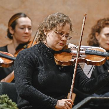 Kraft und Besinnung in einer schwierigen Zeit - … mit dem Orchestra degli Amici.