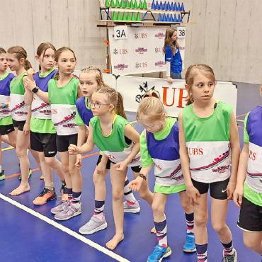 Starker Auftritt des TV Saanen-Gstaad am UBS-Kids-Cup-Schweizerfinal in Amriswil - Start Biathlon.    FOTOS: ZVG