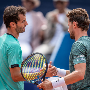 Titelverteidiger Ruud tritt gegen Berrettini im Final an - Albert Ramos-Vinolas (links) unterlag in der Partie gegen Casper Ruud. (Foto: Fabian Meierhans/Swiss Open Gstaad)