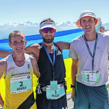 Glacier 3000 Run: Super Wetter, gute Stimmung, starke Leistungen - Die schnellsten Männer: Vitaliy Shafar (Mitte), Arnold Aemisegger (links) und Jacob Banta.