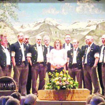 Stimmungsvolle Jodelnacht in Lauenen - Der Organisator des Jodlerabends: der Jodlerklub Lauenen.