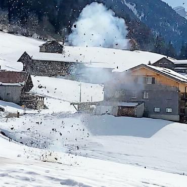 Zwischen Zartschmelz und Zerstörung: «Pow(d)er» in Gstaad