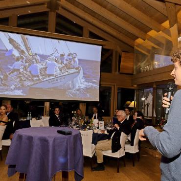 25. «Gstaad Yacht Club Interclub Ski Yachting» bringt Segler:innen zurück in die Alpen - Mathis Bourgnon, Gewinner Mini Transat 2023.
