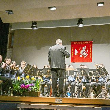 Seit 20 Jahren an der Spitze der BBHS - …die Brass Band «Harmonie» Saanen. FOTO: PHLIPPE CHEVALIER