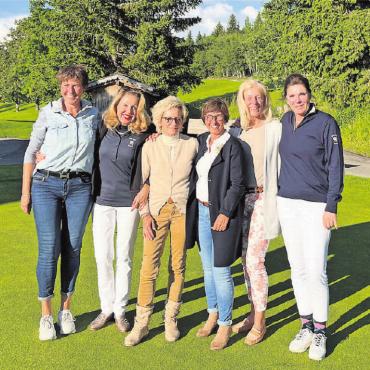 Gstaaderinnen verpassen den Aufstieg hauchdünn - Das Team der Gstaaderinnen: v.l. Corina Karnusian, Cornelia Gattegno, Lisette Chevalier, Brigitte Hammer, Anita Roth und Melanie Bach. FOTO: ADRIAN RUCH
