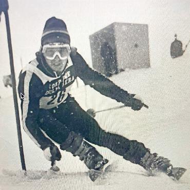 BOSV-Ex-Klusiv-Herbsthöck: Dr. Beat Hählen betreute viele Skistars - Dr. Beat Hählen an der Universiade 1974 in Bormio.