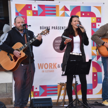 Fête de la Musique: gelungene Premiere - Die Ermitage-Band mit Hoteldirektor Romuald Bour.  (Foto: Anita Moser)