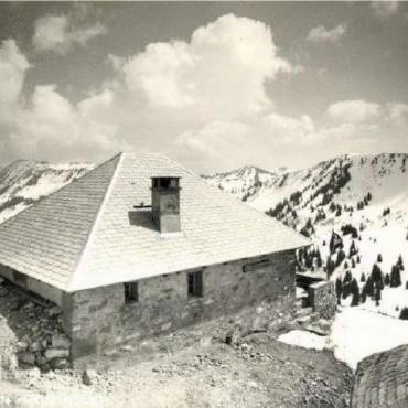 Die Grubenberghütte feiert ihr 60-Jahr-Jubiläum - Die neu erstellte Hütte 1962.