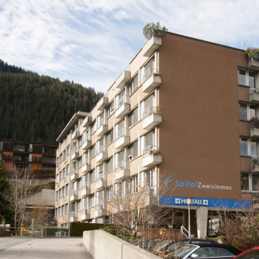 Gesundheitsversorgung kommt nicht vom Fleck - iskussion rund um das Spital in Zweisimmen scheint noch nicht zu Ende zu sein. FOTO: KEREM MAURER