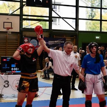 «Kickboxing-Rookie» Alina Kohli wird Schweizermeisterin