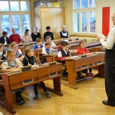 Schulstunden wie vor 100 Jahren