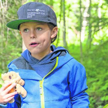 Unterwegs im Wald mit dem Ferienpass - Zwei Stunden Waldlehre machten hungrig.