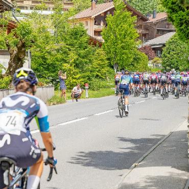 Tour de Suisse Women: Was Reusser in Gstaad begann, brachte sie zu Ende - Angekommen in Schönried. FOTO: JÜRG VON ALLMEN