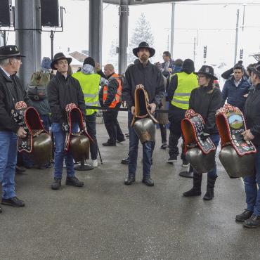 Die Geschwister «Gstaad» und «Shania Train» sind getauft