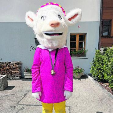 Das erste Schönrieder Dorffest war ein Volltreffer - Saani war allgegenwärtig.