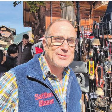 Zehn Jahre Züglete: Gstaad feiert Tradition mit Herz - Hansruedi Blaser FOTO: SONJA WOLF