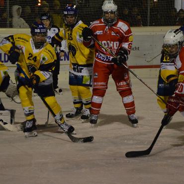 Packendes Hockey der höchsten Schweizer Spielklasse in Gstaad