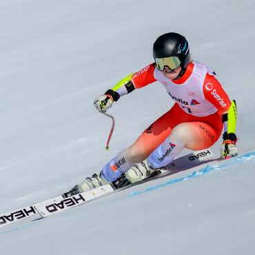 Im C-Kader angekommen: Céline Reichenbach startet durch - Auf schnellen Ski unterwegs.