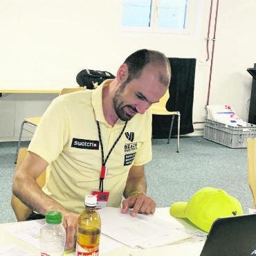 «Bei einem fehlenden Käppi geht es nicht um Leben und Tod» - Ballkinder, die nur bis am Freitag dabei sind. Courtmanager, die erst am Donnerstag anreisen: Die Gegebenheiten für die Einsatzplanung ändern sich täglich. Und weil noch kein optimales digitales Tool dafür gefunden wurde, gibt es für jede Courtcrew an jedem Tag ein handgeschriebenes Zettelchen mit den Einsatzzeiten.