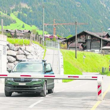 Grubenstrasse: Barrieren ja, aber... - Barrieren wie im Gschwend stossen nicht bei allen Anwohnenden an der Grubenstrasse auf Gegenliebe. FOTO: KEREM MAURER