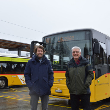 «Die Selbstzerstörungskräfte im Tourismus sind nicht neu» - «Der öffentliche Verkehr spielt bei der nachhaltigen Mobilität eine Schlüsselrolle», sagen Patrick Bauer und Hansruedi Müller.   Foto: Blanca Burri