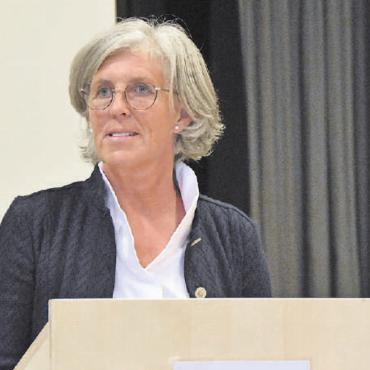 Stimmberechtigte genehmigen über eine Million Franken - Gemeindepräsidentin Ruth Oehrli-Pekoll führte souverän durch ihre erste Gemeindeversammlung. FOTO: ANITA MOSER