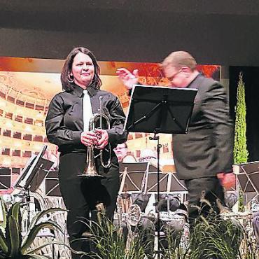 Musikalische Herbstreise durch Italien - Ihre Solis sind legendär: Esther Oberholzer verleiht mit ihrem Flügelhorn Ennio Morricones «Gabriels Oboe» Töne, die unter die Haut gehen.