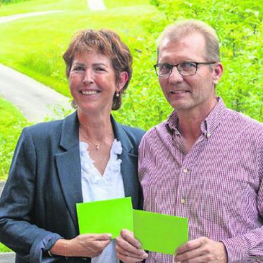Erfolgreiche 25. Swiss KMU Golf Trophy - Corina Karnusian und Patrick Staub siegten im Brutto Strokeplay, Handicap 0,0 bis 17,9.