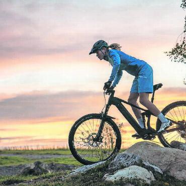 Rampenverkauf am 23. und 24. September - Bei Thömus Bike Store findet am 23. und 24. September der Saisonschlussverkauf statt. FOTO: ZVG