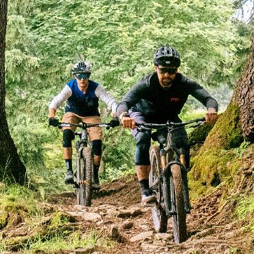 Indian Summer Sale beim Base Bike Shop Saanen - Der Base-Bike-Shop feiert den Indian Summer. FOTO: ZVG