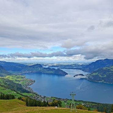 Das Grubenchörli besuchte die Zentralschweiz - Aussicht auf den Vierwaldstättersee.