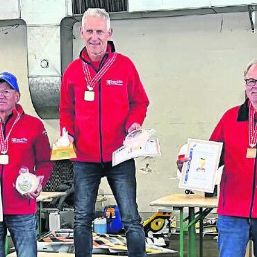 Wetterpech für die Modellflug-Schweizermeisterschaft F4-Scale - Sieger F4C-Klasse: Andreas Lüthi, MG Burgdorf (1. Platz und Schweizermeister 2022); 2. Platz Reto Senn, MG Grenchen; 3. Platz Markus Günther, MG Interlaken.