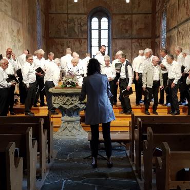 Mit fröhlichem Gesang feierte der Männerchor  «Echo vom Olden» seinen 175. Geburtstag
