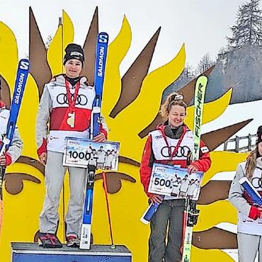 Dania Allenbach ist Riesenslalom-Schweizermeisterin - Allenbach gewinnt im Riesenslalom auf über 2000 Metern den Schweizermeistertitel.