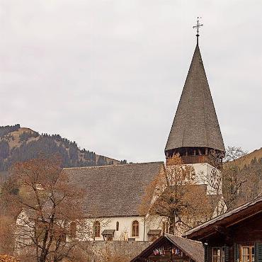 Kirchenkonzert Saanen am 2. November - Das Kirchenkonzert vom kommenden Sonntag in der Kirche Saanen wird dieses Jahr vom Jodlerklub Lauenen organisiert. FOTO: ZVG