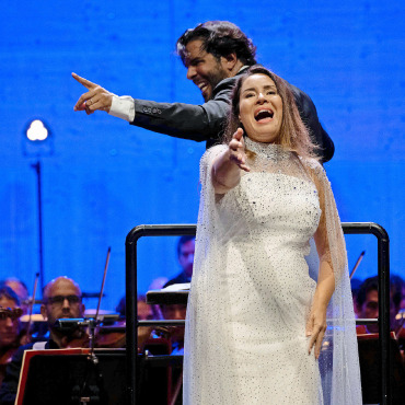 Die Gstaader Oper lebt - Norma (Sonya Yoncheva) bekennt ihr Geheimnis, Domingo Hindoyan dirigiert. FOTOS: RAPHAEL FAUX/GSTAADPHOTOGRAPHY.COM