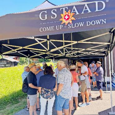 Es gab viel zu erzählen beim Treffen der ehemaligen Skiakrobaten - Gute Diskussionen unter dem Gstaader Motto «come up – slow down».