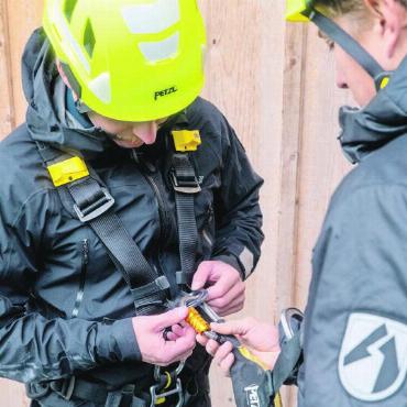PSAgA-Kurse im Saanenland – Sicherheit in der Höhe mit zertifizierter Ausbildung